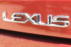 Lexus UX SUV